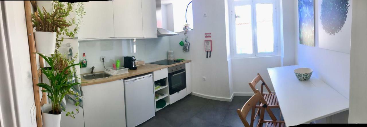 Sol Apt Beachfront Duplex 폰타도솔 외부 사진